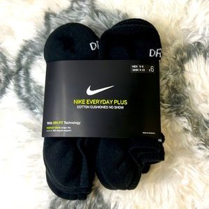 NIKE EVERYDAY PLUS COTTON CUSHIONED NO SHOW/ DRI-FIT TECHNOLOGY!!!